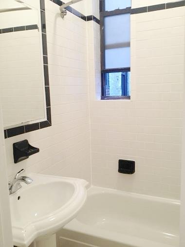 1 bed, 1 bath, $2,870, Unit D-6