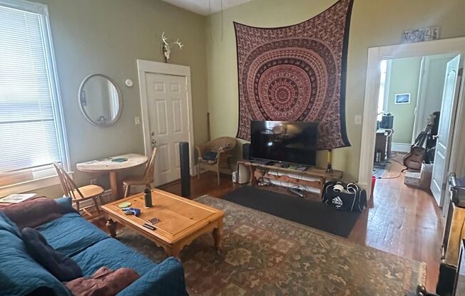 3809b Elkins Ave, Nashville TN 37209