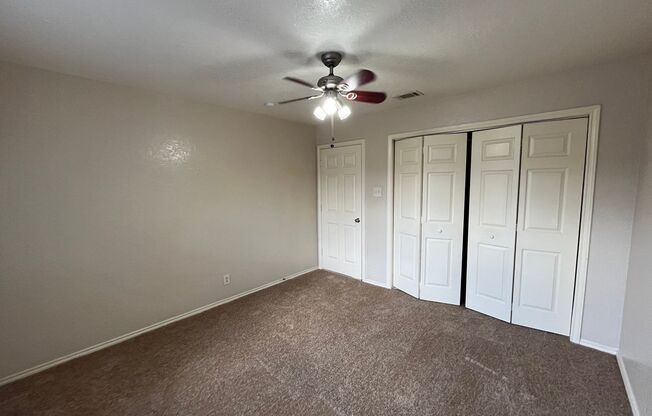 3 beds, 2.5 baths, $2,095