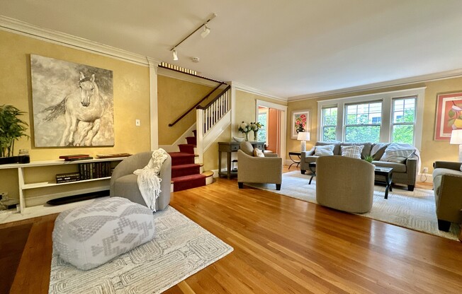 37 PONDVIEW AVE