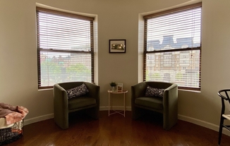 2 beds, 1 bath, 796 sqft, $4,300, Unit 303