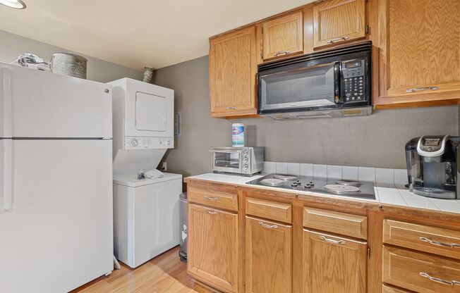 1 bed, 1 bath, $2,250, Unit UNIT 223