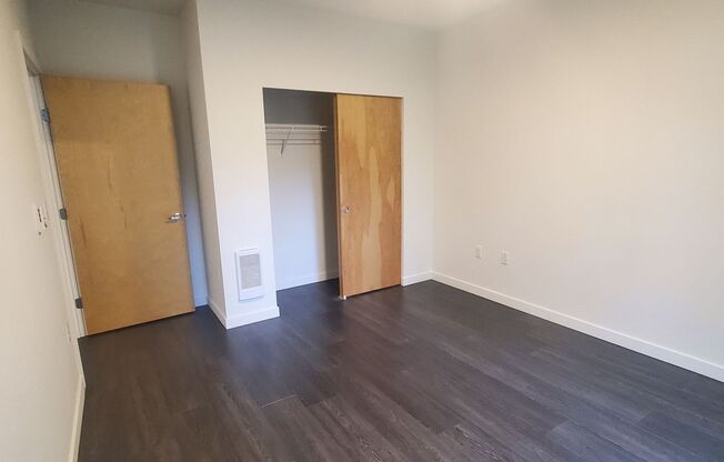 1 bed, 1 bath, 574 sqft, $1,875, Unit 105