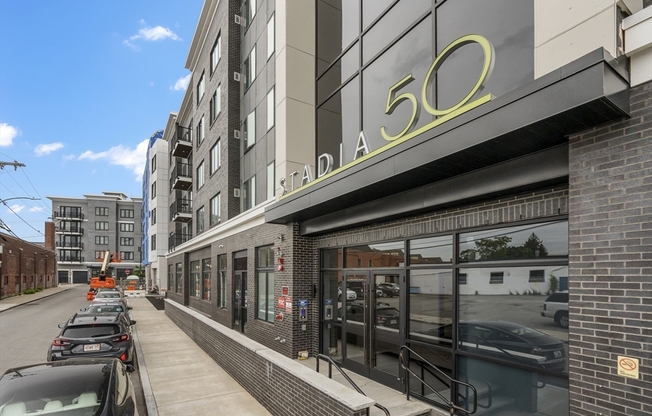 50 Hichborn St