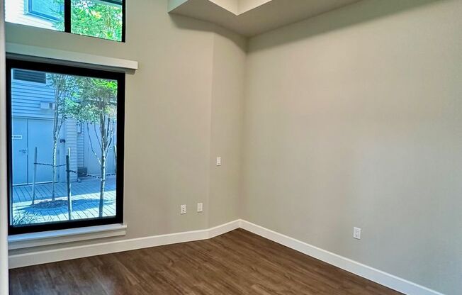 1 bed, 1 bath, 453 sqft, $1,899, Unit 430-103