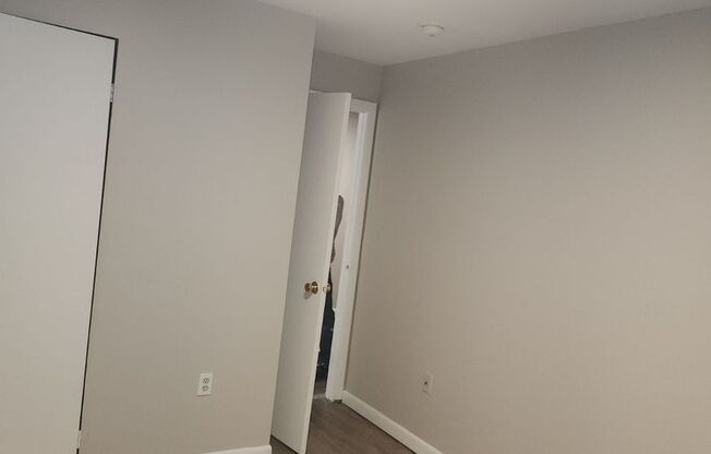 1 bed, 1 bath, 700 sqft, $1,150, Unit 304