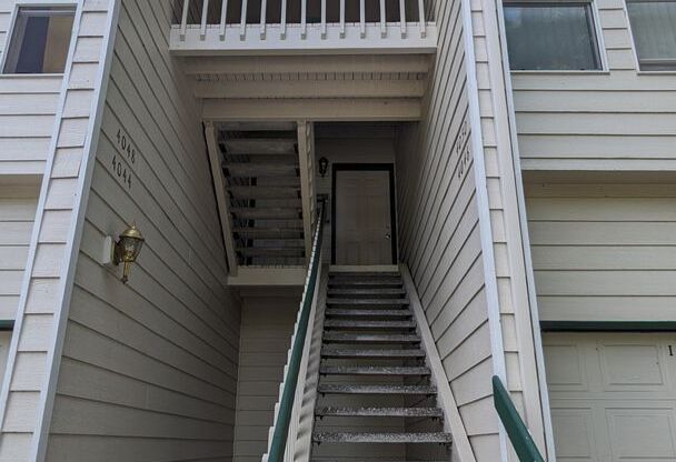 1 bed, 1 bath, 650 sqft, $1,225, Unit 4048