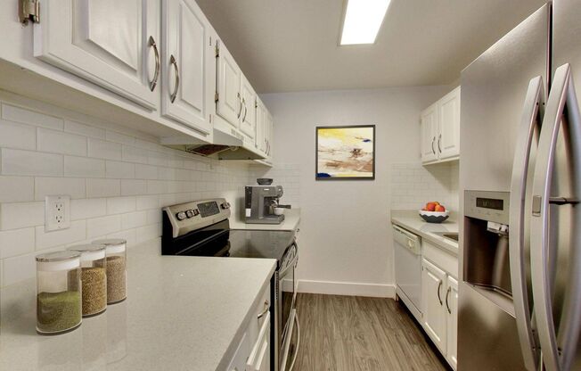 1 bed, 1 bath, 592 sqft, $1,950, Unit 4