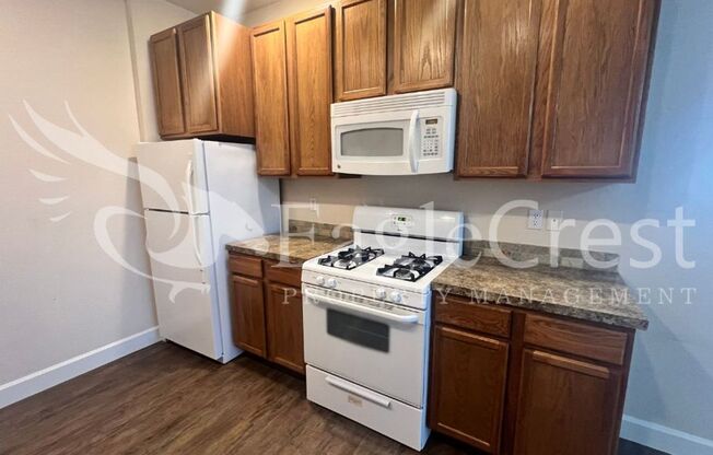 3 beds, 2 baths, 1,250 sqft, $1,995, Unit 158 Rodeo Loop