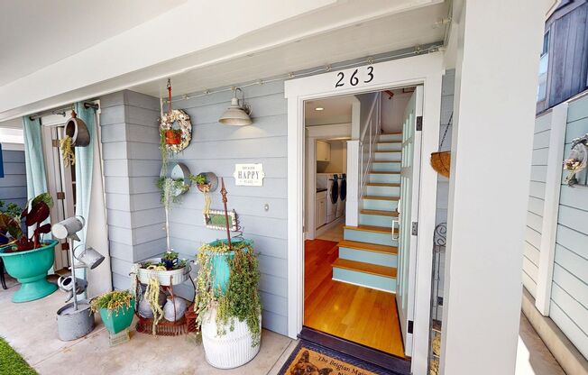 Spacious 3 Bed Coronado Home Available Unfurnished for Long Term Rent! Plus finished attic / Bonus Room!