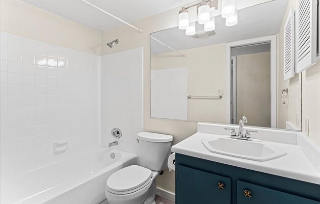 2 beds, 2 baths, $1,450, Unit # #B 105