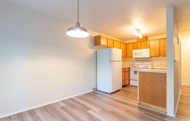 12709-11 SE Lydia Ct