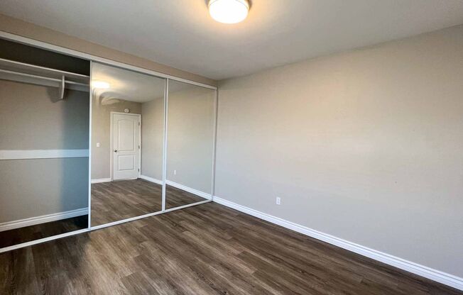 SF Laurel Apts