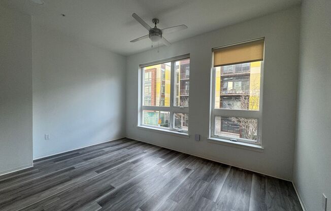 1 bed, 1 bath, 440 sqft, $1,206, Unit 223