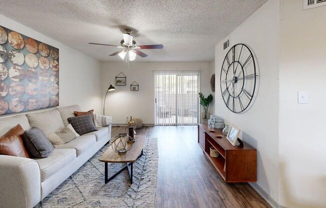 1 bed, 1 bath, 748 sqft, $1,007, Unit 441