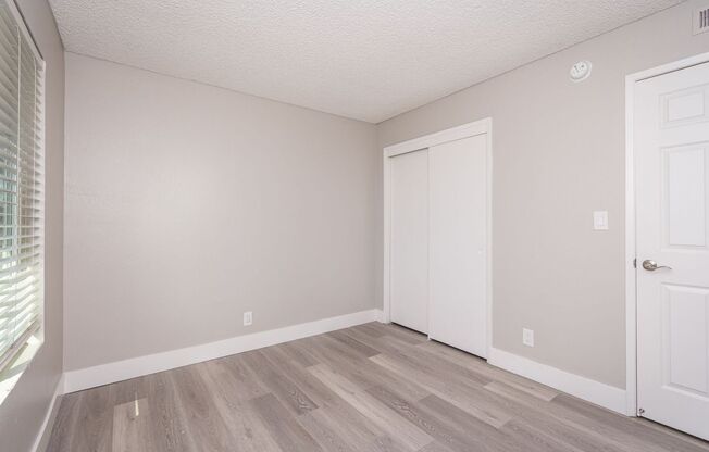 2 beds, 1 bath, 760 sqft, $1,825