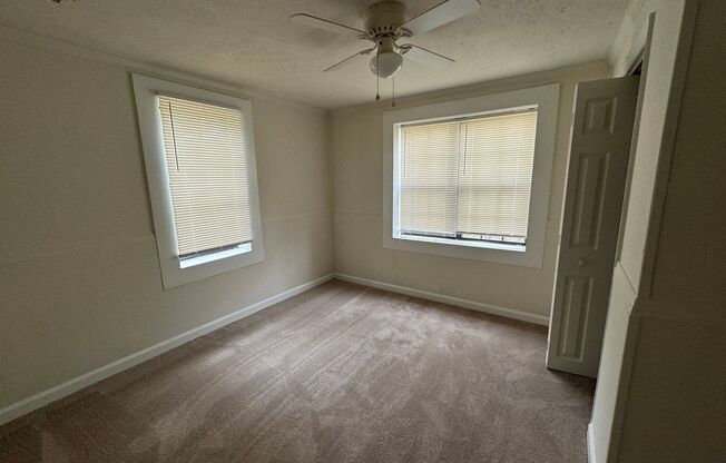 2 beds, 1 bath, $1,325, Unit 2187