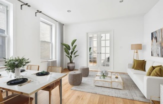 292 NASSAU AVE