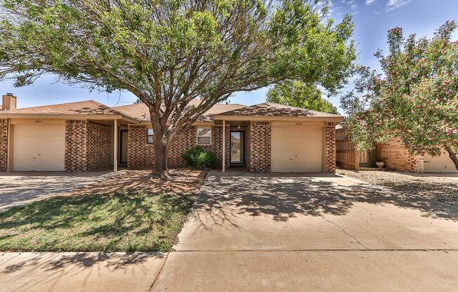 2 Bedroom 2 Bathroom 1 Car Garage Duplex