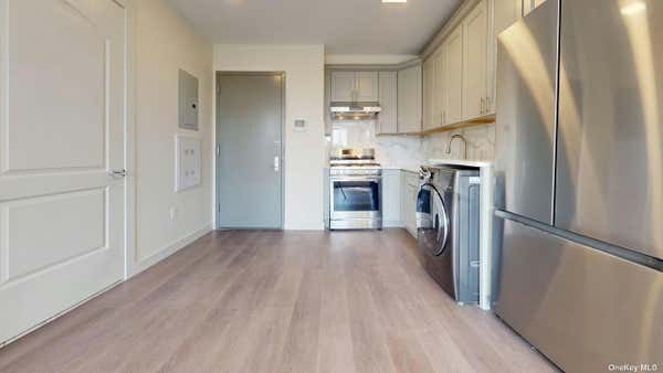 1 bed, 1 bath, 600 sqft, $2,700, Unit 6J