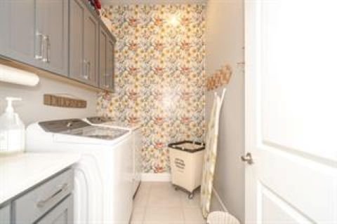 5009 CREEKHOLLOW WAY