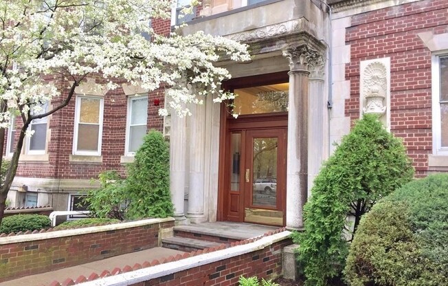 1 bed, 1 bath, 612 sqft, $2,850, Unit 18