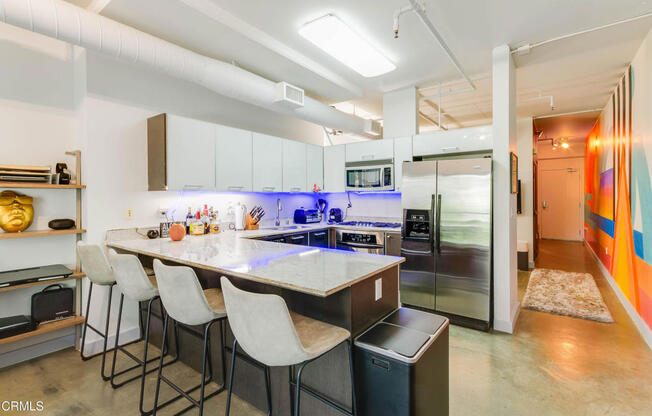 1 bed, 1 bath, 672 sqft, $2,300, Unit 221