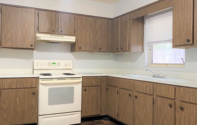 Studio, 1 bath, $1,250, Unit P544 - 3025 54th St S #2