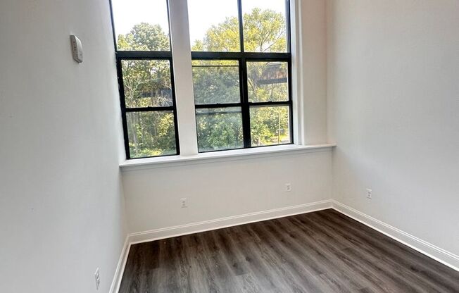 2 beds, 1 bath, 765 sqft, $1,500, Unit Unit 319