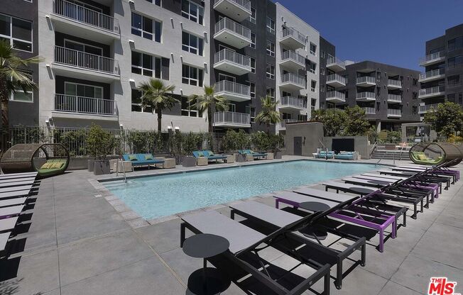 1 bed, 1 bath, 774 sqft, $3,560, Unit 3604