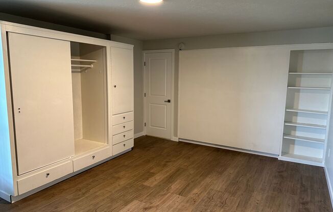 2 beds, 1 bath, 850 sqft, $1,895, Unit 504