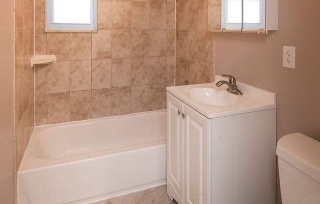 1 bed, 1 bath, 450 sqft, $2,095, Unit 49A