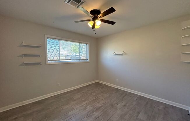 3 beds, 1 bath, $1,500