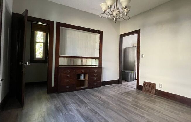 5 Bedroom 1.5 Bath Near Campus and Mayo