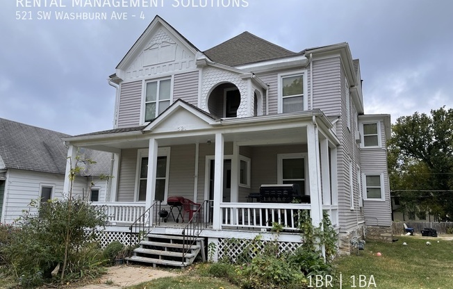 521 SW Washburn Ave