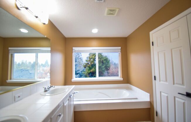 4 beds, 2.5 baths, $3,295