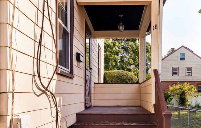 18 NEWCASTLE ST