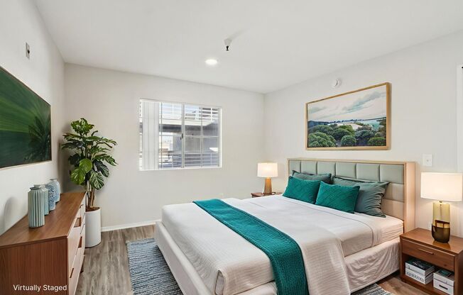 1 bed, 1 bath, 700 sqft, $1,948, Unit 405