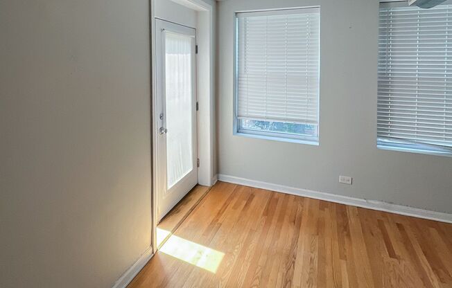 Studio, 1 bath, 340 sqft, $1,425, Unit 2520-C12