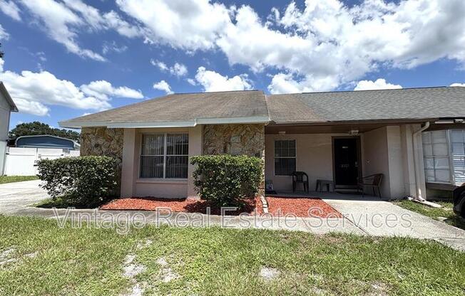 3319 FOX LK DR