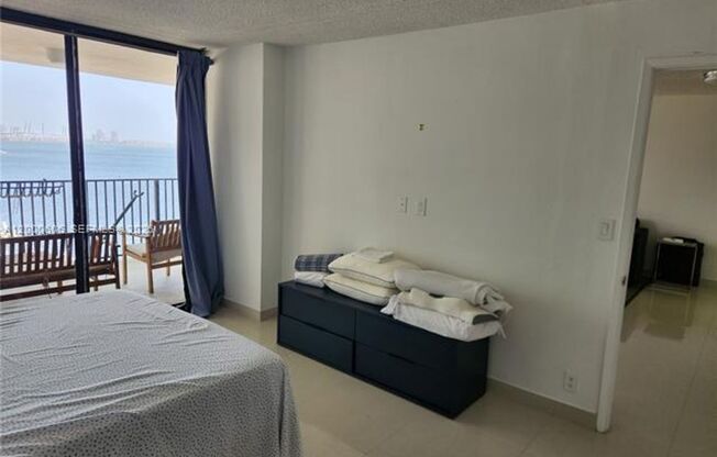 1 bed, 1.5 baths, $3,300, Unit # A 1207