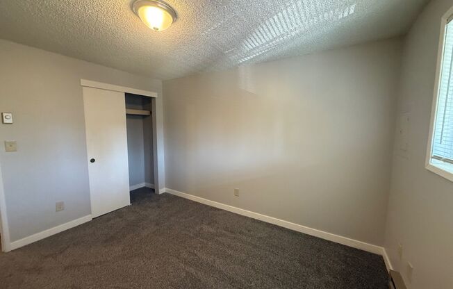 1 bed, 1 bath, 576 sqft, $1,250, Unit 23