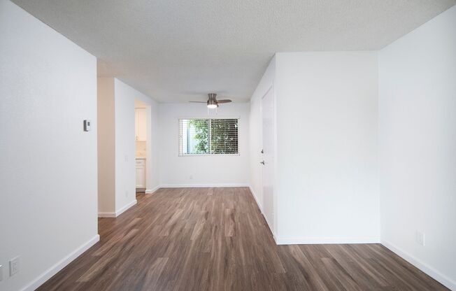1 bed, 1 bath, 824 sqft, $2,695, Unit 245