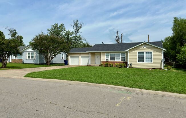 Beautiful 3 Bed / 1.5 Bath Home in Fort Smith