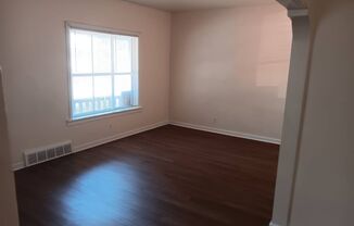 3 beds, 1 bath, $850