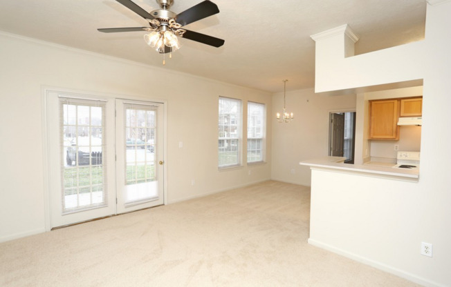 2 beds, 1 bath, 906 sqft, $1,429, Unit 8-8203