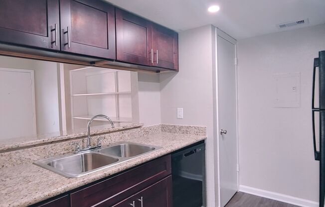 Summers Bend Apartments