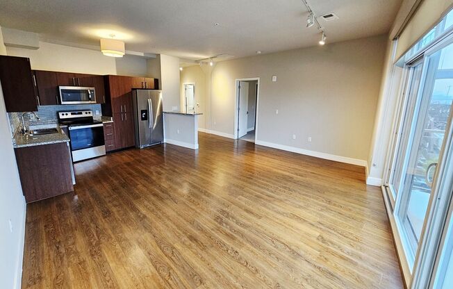 1 bed, 1 bath, 881 sqft, $1,700, Unit 302