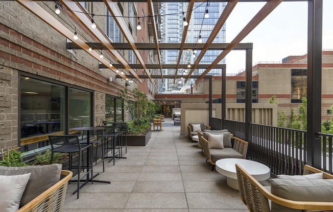 1 bed, 1 bath, 600 sqft, $4,399, Unit 21H