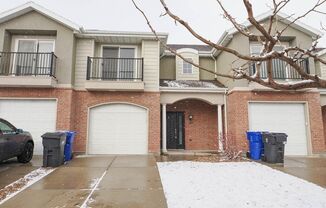 3 beds, 2.5 baths, $1,825